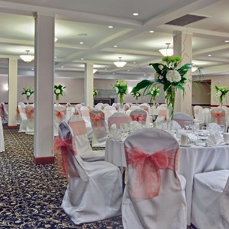 Holiday Inn South Burlington, An Ihg Hotel Экстерьер фото