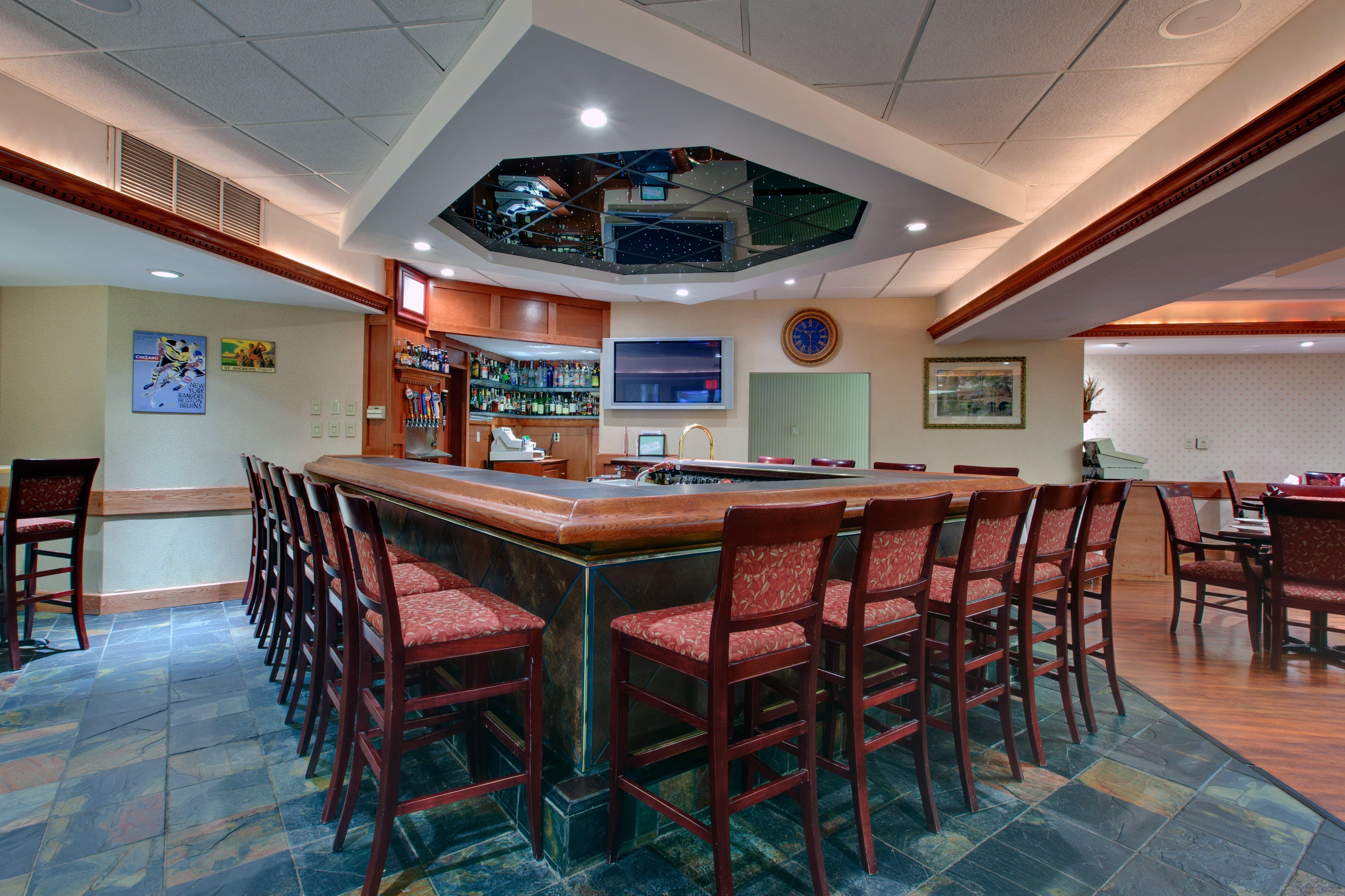 Holiday Inn South Burlington, An Ihg Hotel Экстерьер фото