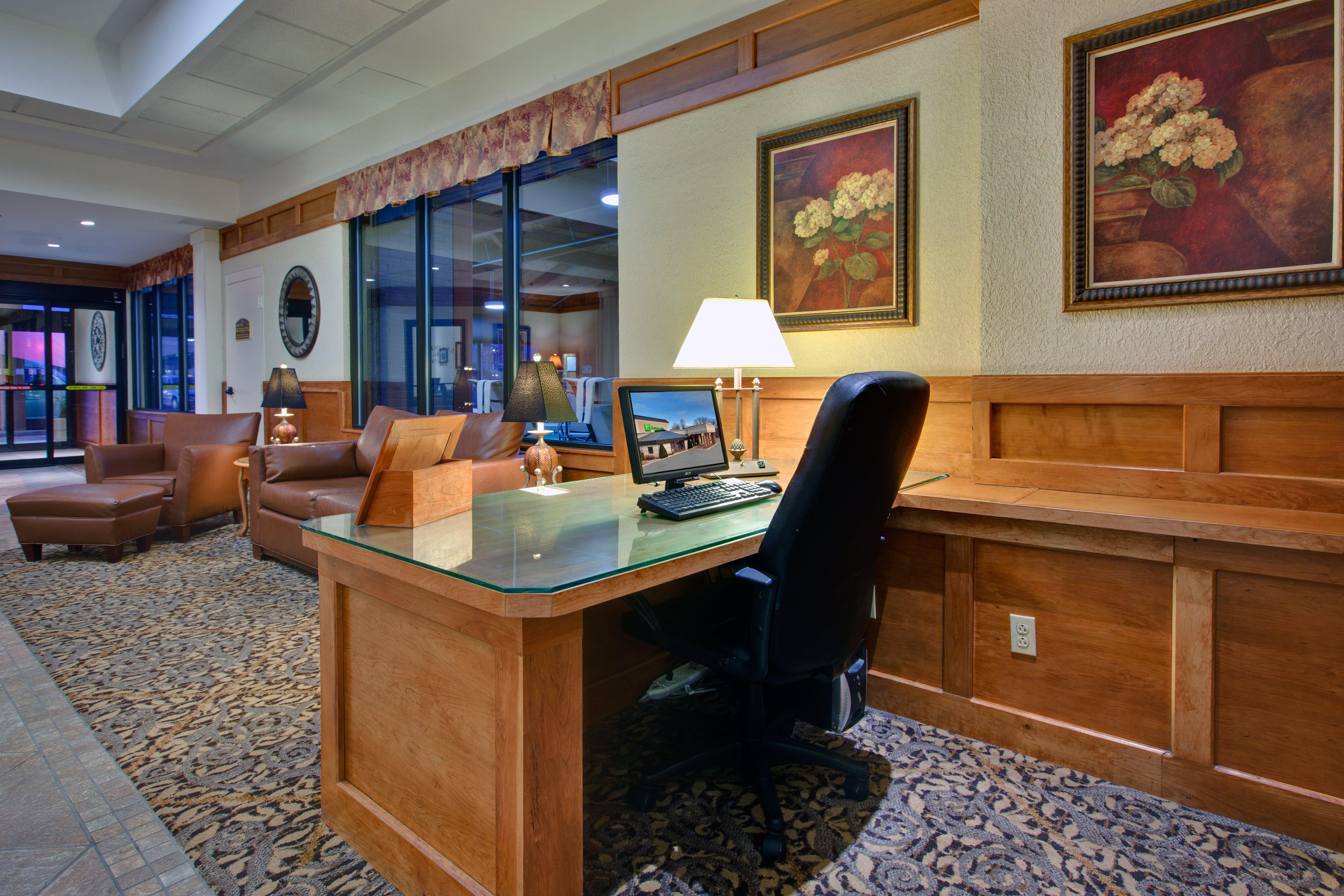 Holiday Inn South Burlington, An Ihg Hotel Экстерьер фото